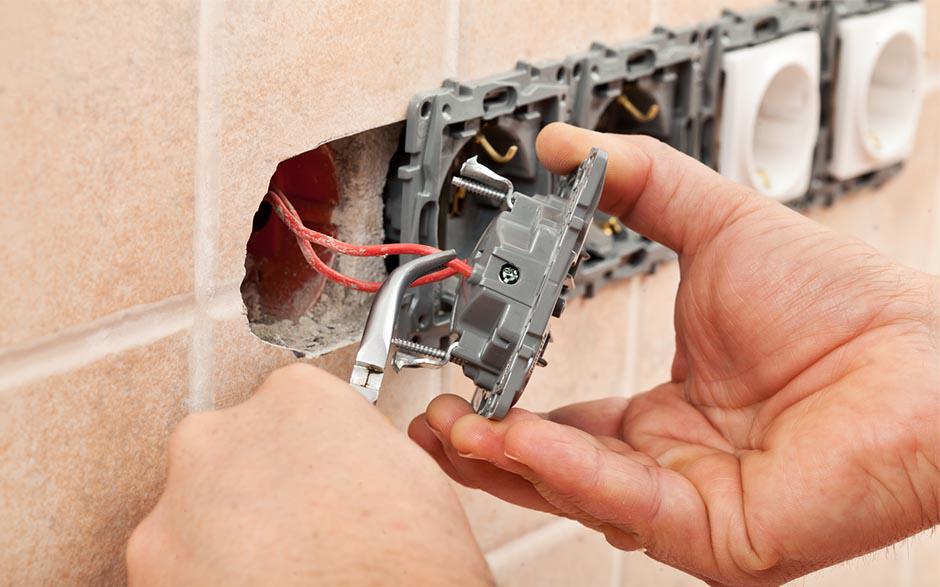 électricien urgent Vaux-le-Pénil